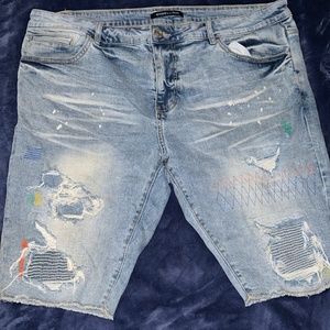 Size 42 embellish shorts